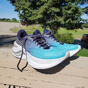 Saucony Endorphin Shift 3 Running Shoes Women's Size 8.5 EUC